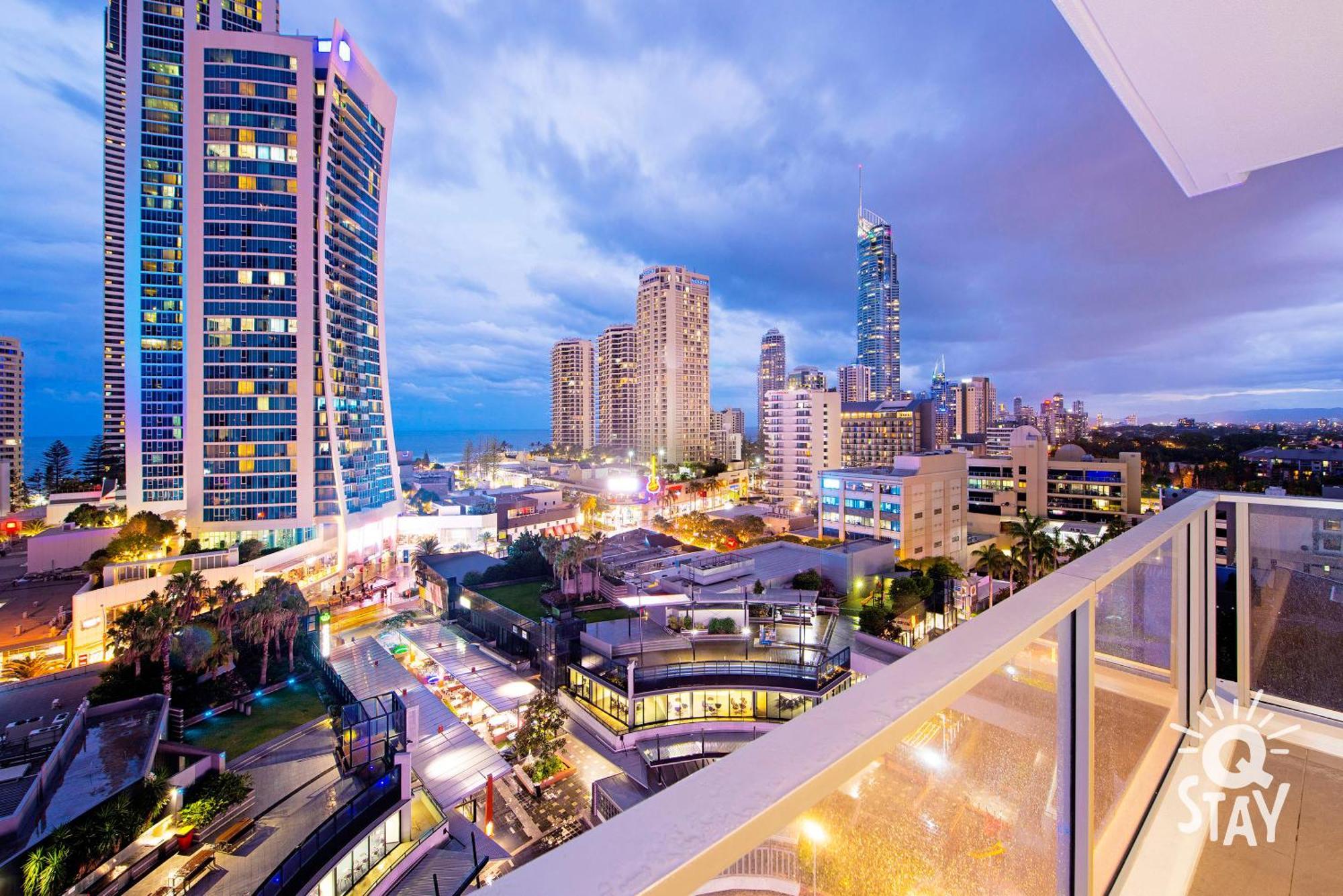 Circle On Cavill - Qstay Gold Coast Extérieur photo