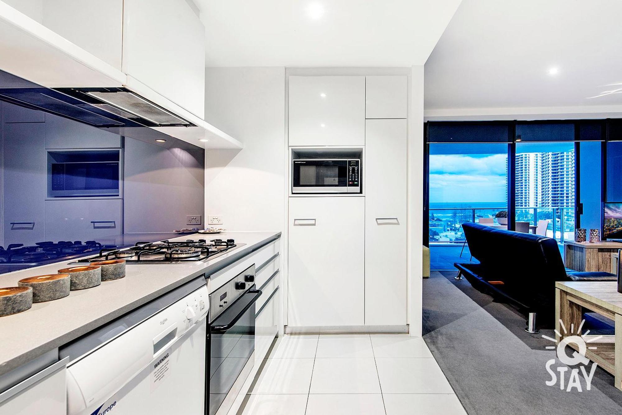 Circle On Cavill - Qstay Gold Coast Extérieur photo