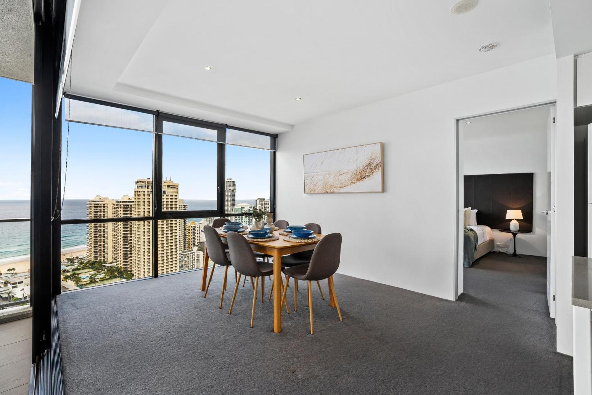 Circle On Cavill - Qstay Gold Coast Extérieur photo