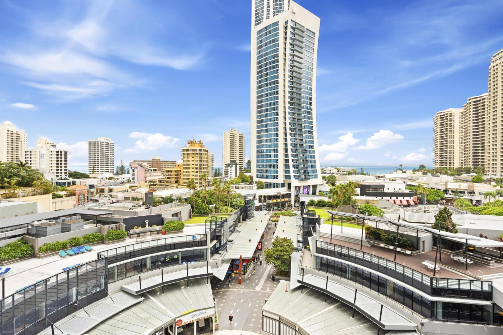 Circle On Cavill - Qstay Gold Coast Extérieur photo