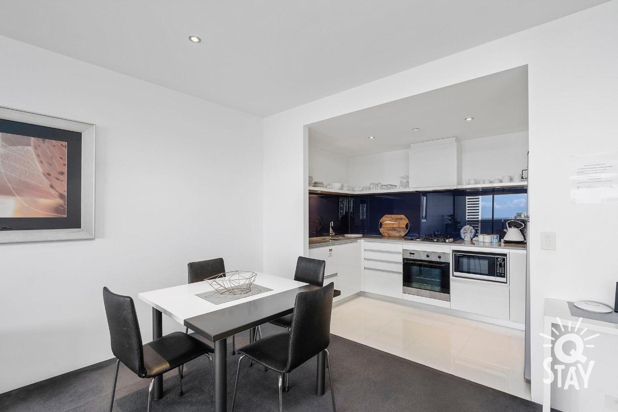 Circle On Cavill - Qstay Gold Coast Extérieur photo