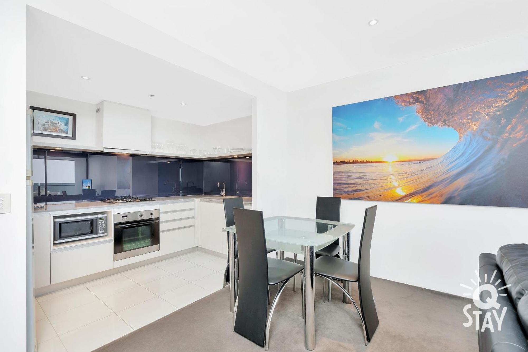 Circle On Cavill - Qstay Gold Coast Extérieur photo