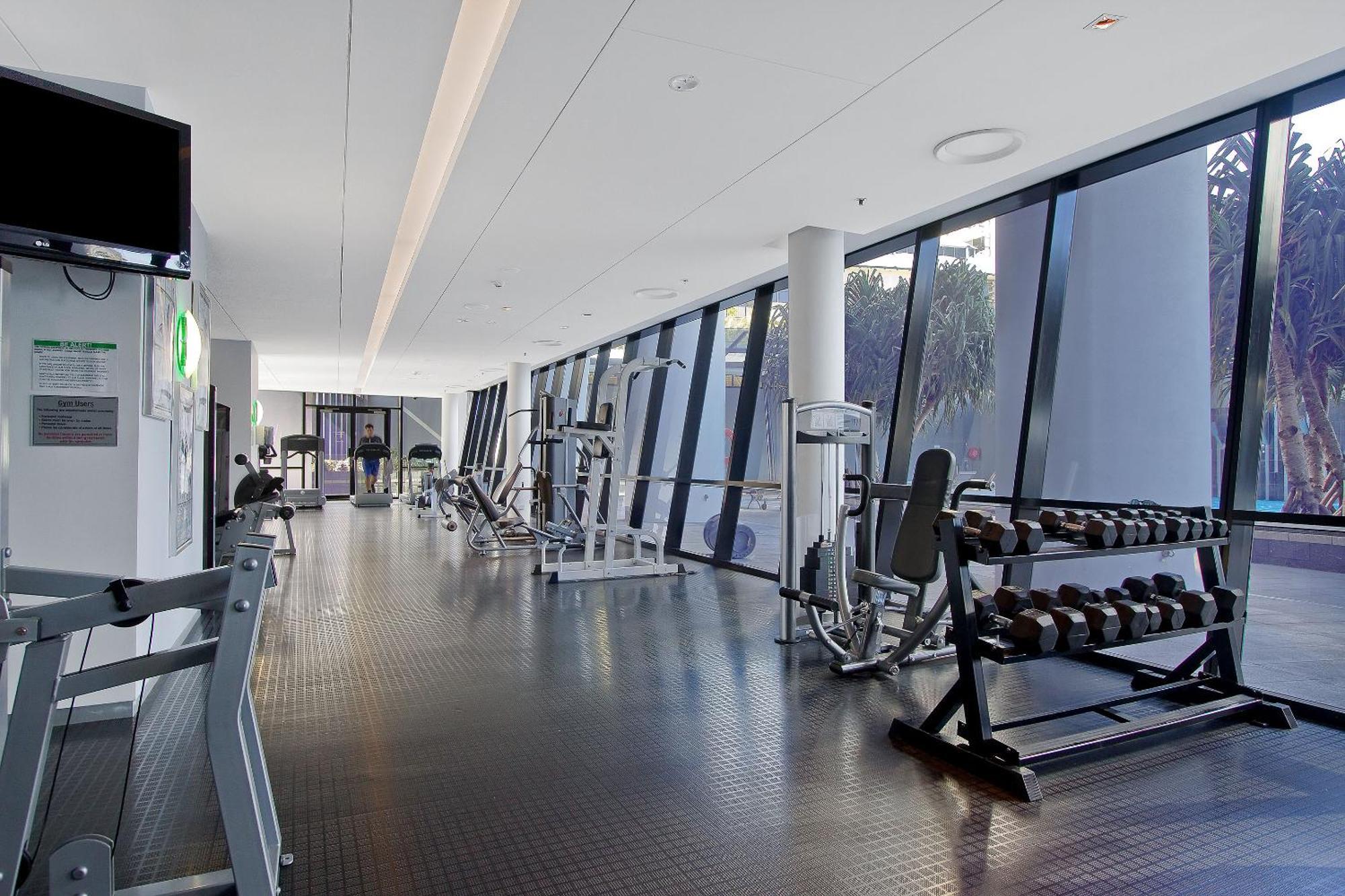 Circle On Cavill - Qstay Gold Coast Extérieur photo